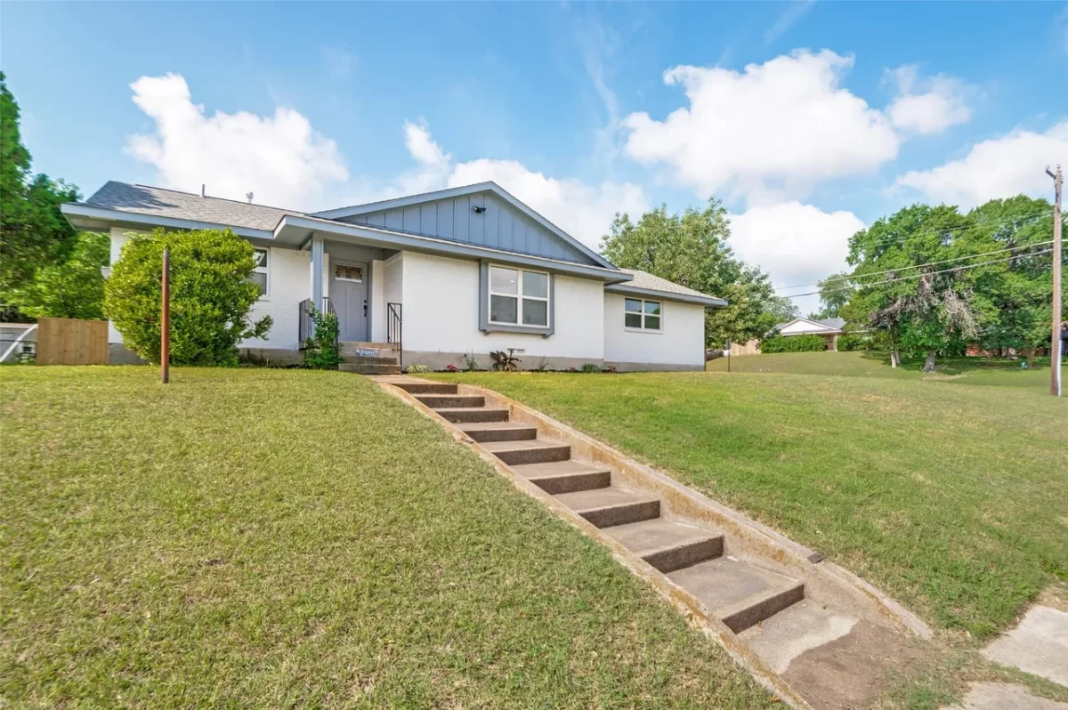 3BR House for Sale in Dallas, TX