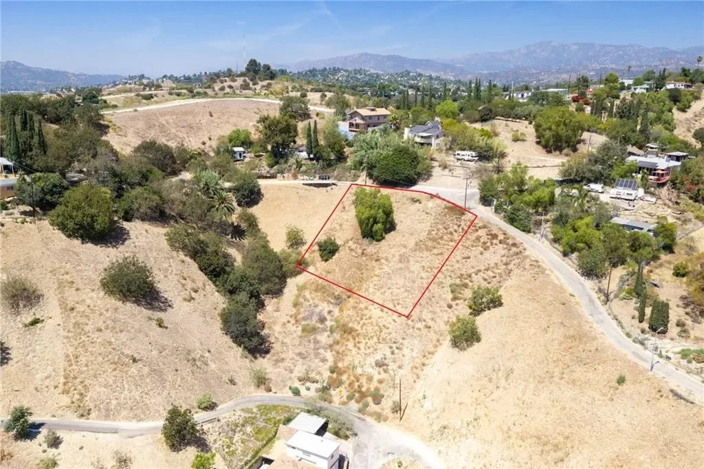 Land for Sale in Los Angeles, CA