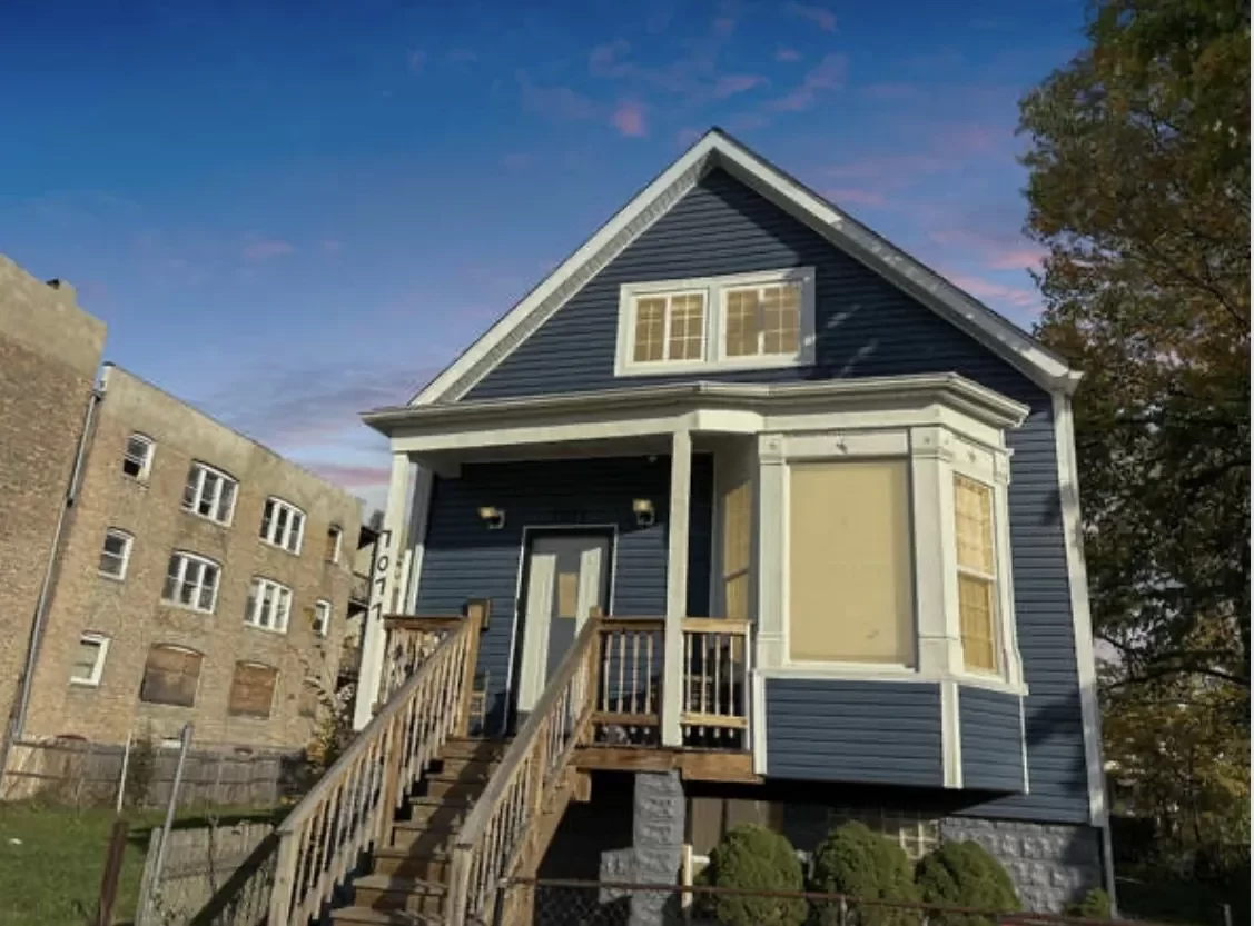 4BR House for Sale in Chicago, IL