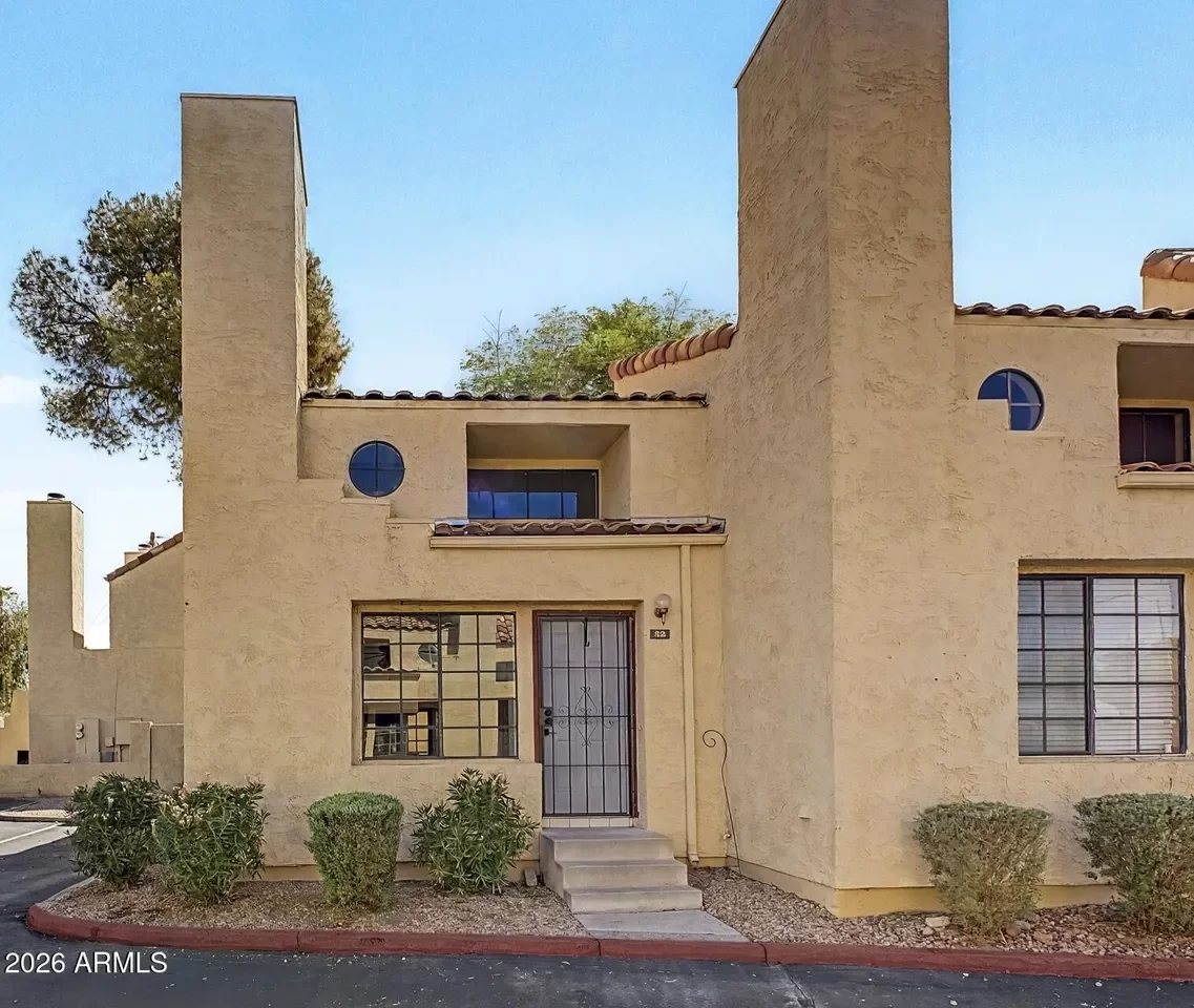 2BR Townhouse for Sale in Phoenix, AZ