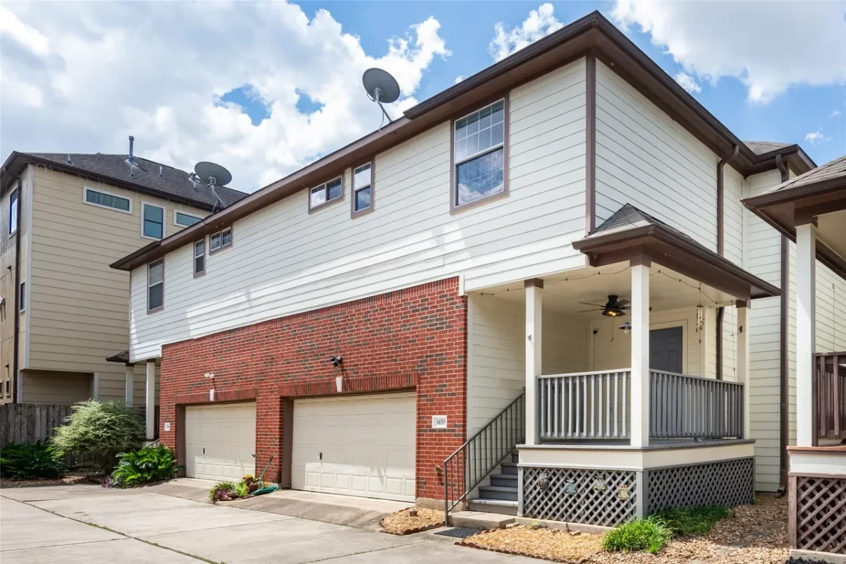 3BR Townhouse for Sale in Houston, TX