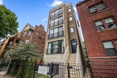 3BR Condo for Sale in Chicago, IL