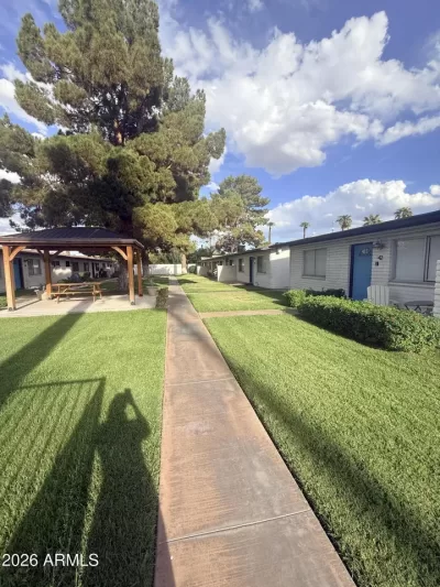 2BR Apartment for Rent in Phoenix, AZ