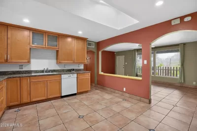 4BR House for Rent in Phoenix, AZ