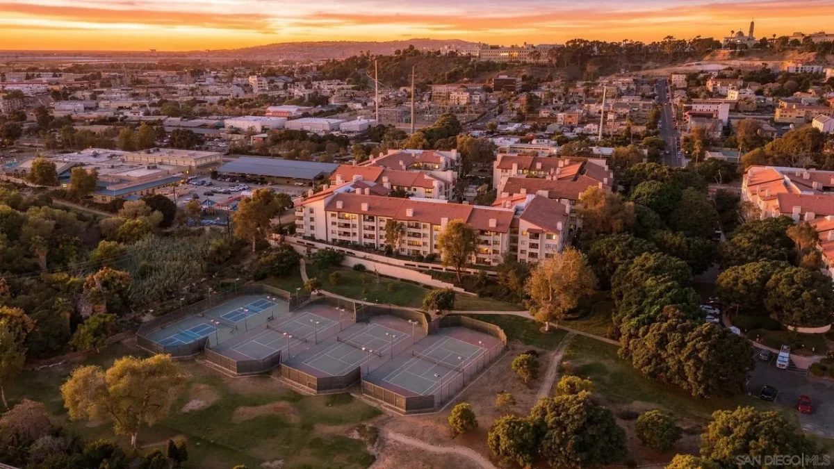 3BR Condo for Sale in San Diego, CA