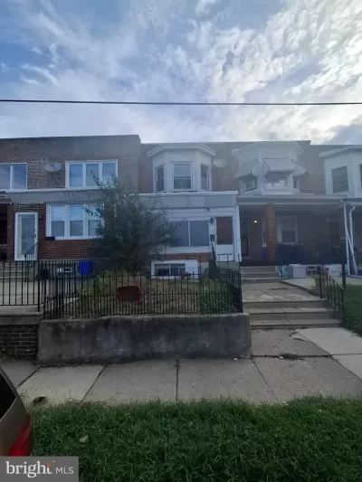 3BR Townhouse for Sale in Philadelphia, PA