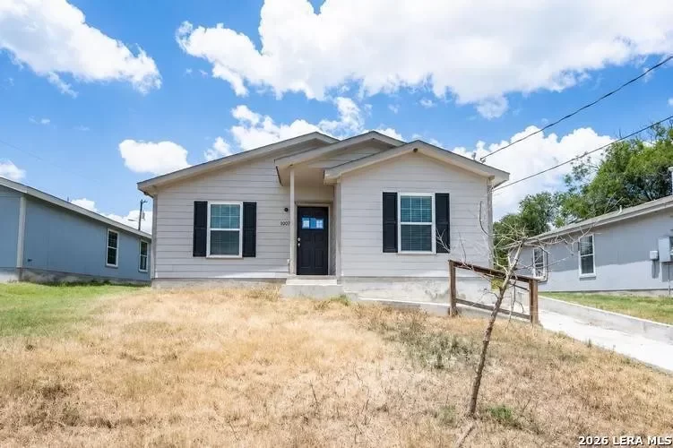 3BR House for Sale in San Antonio, TX