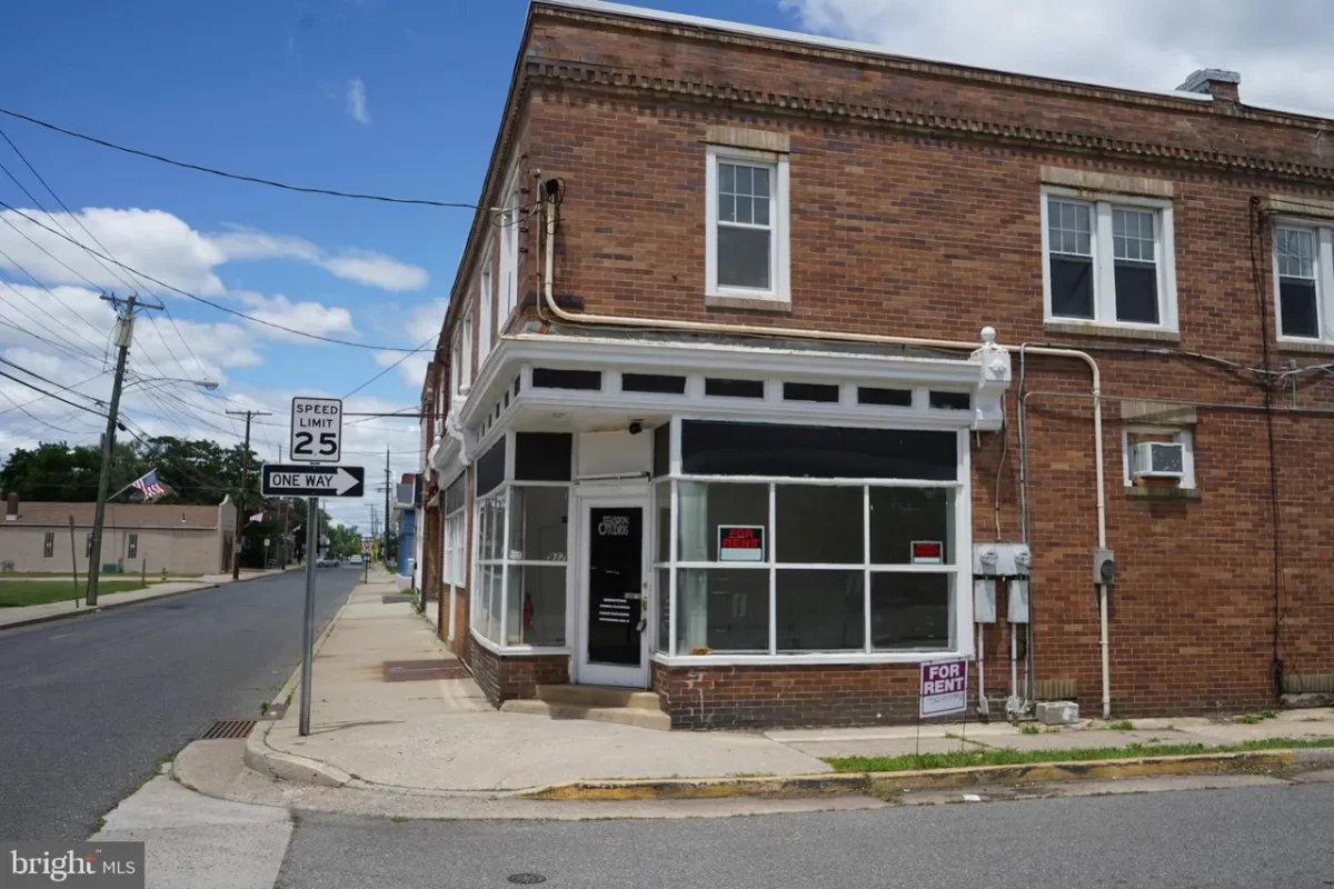 Multi-Family for Sale in Paulsboro, NJ
