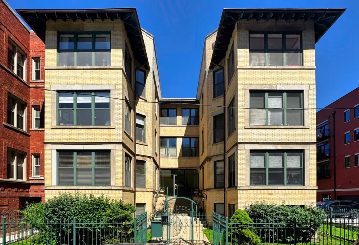 3BR Condo for Sale in Chicago, IL