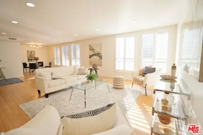 2BR Condo for Rent in Los Angeles, CA