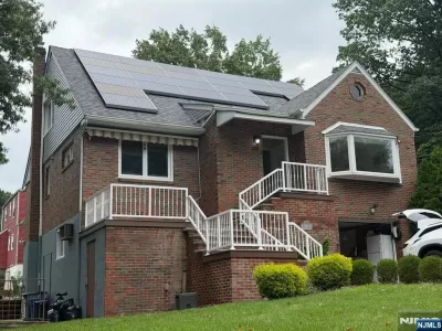 3BR Multi-Family for Rent in Ridgefield, NJ