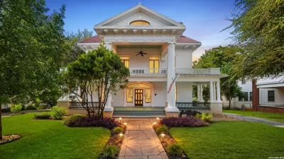 4BR House for Sale in San Antonio, TX