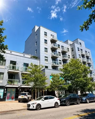 2BR Condo for Sale in Brooklyn, NY