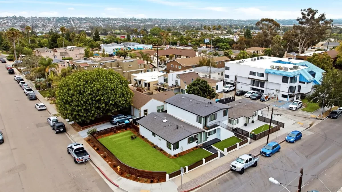 8BR Multi-Family for Sale in San Diego, CA