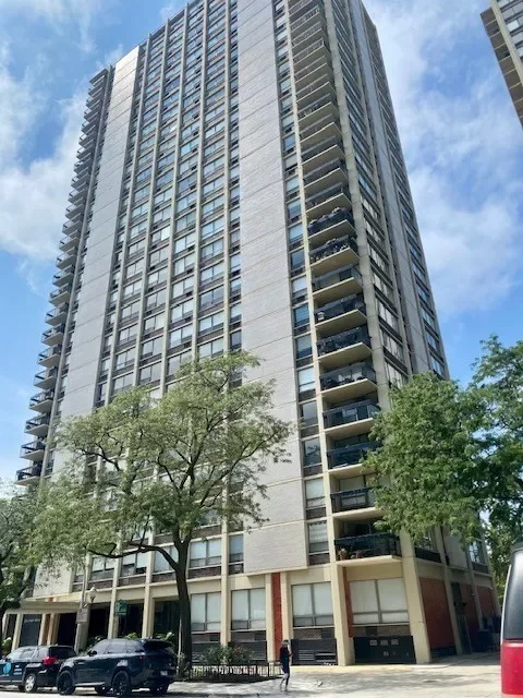 1BR Condo for Rent in Chicago, IL