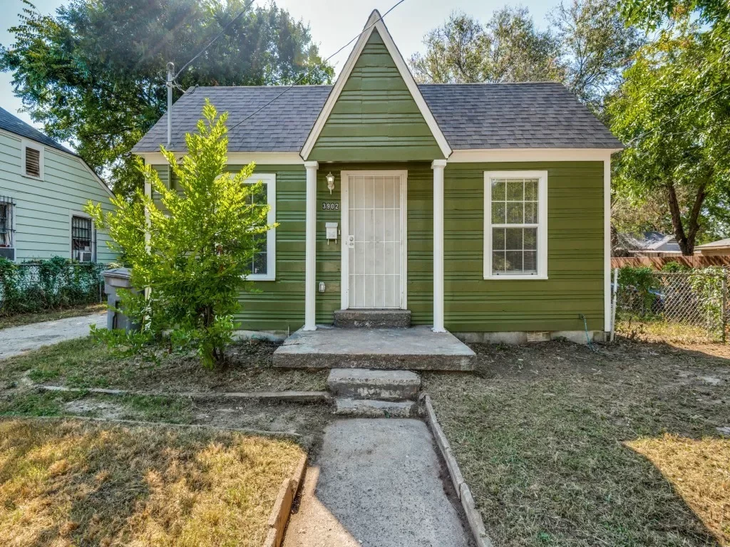 3BR House for Rent in Dallas, TX