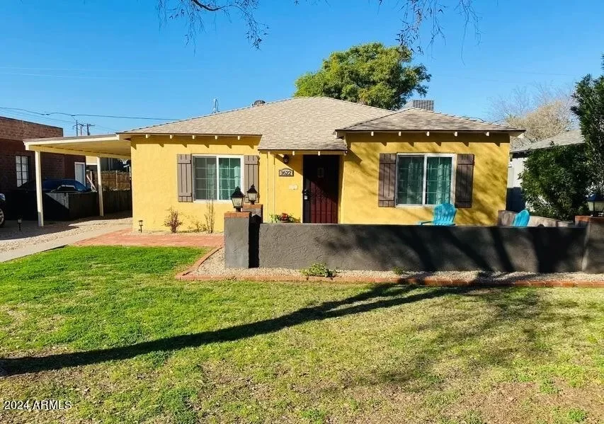 2BR House for Sale in Phoenix, AZ
