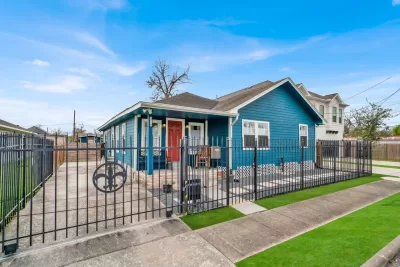 2BR House for Rent in Houston, TX