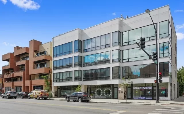 2BR Condo for Rent in Chicago, IL