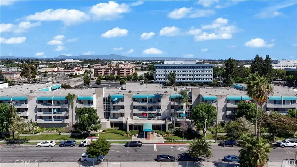 1BR Condo for Sale in Downey, CA