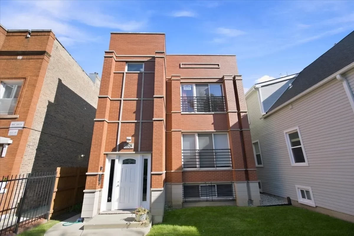 3BR Apartment for Rent in Chicago, IL