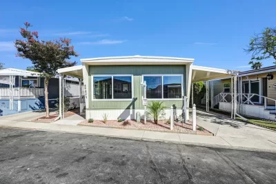 2BR Mobile Home for Sale in San Diego, CA