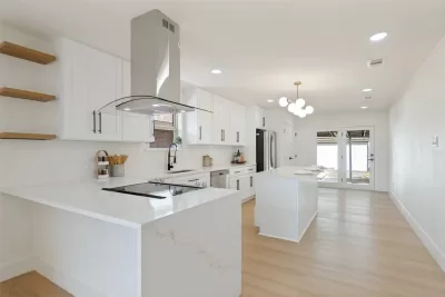 3BR House for Sale in Dallas, TX