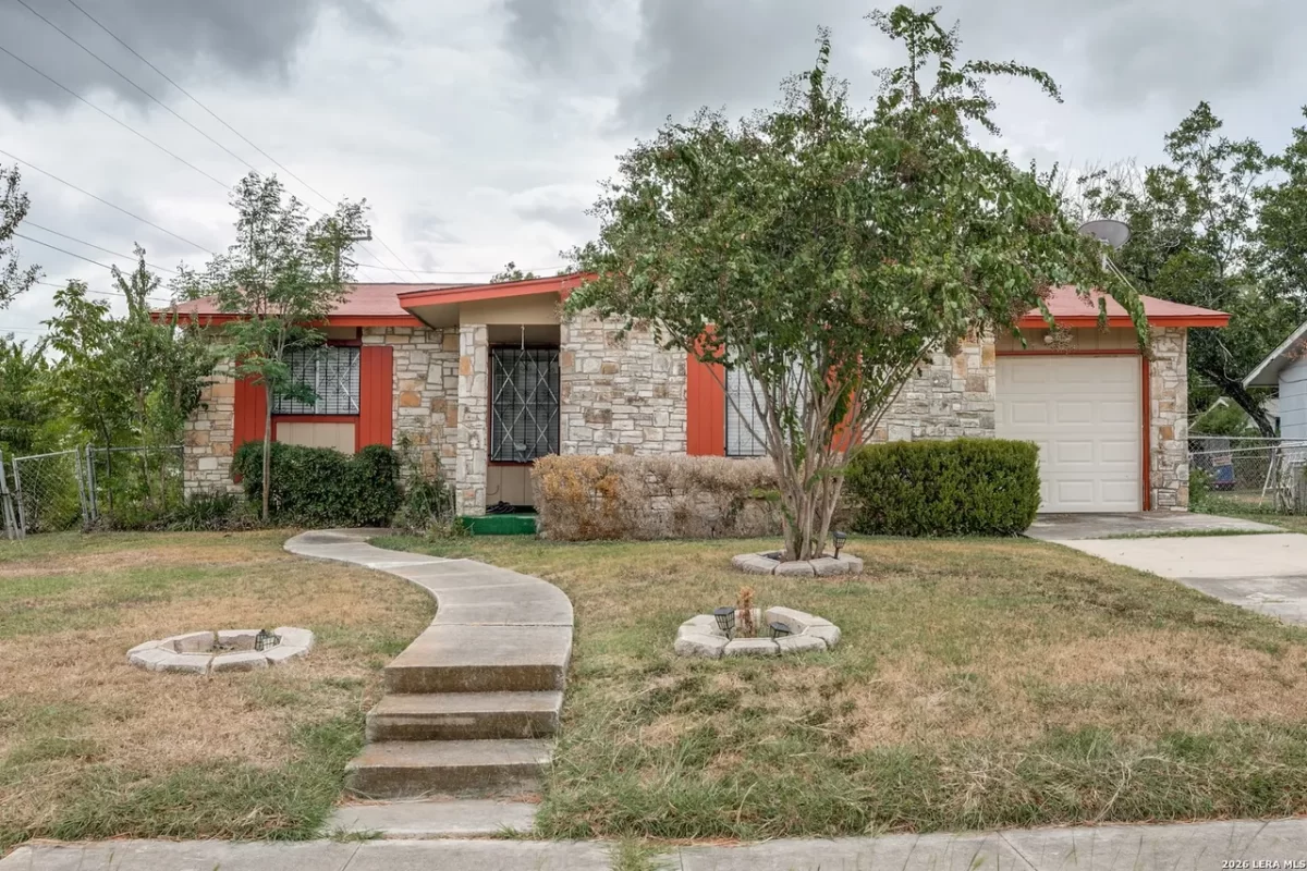 3BR House for Sale in San Antonio, TX