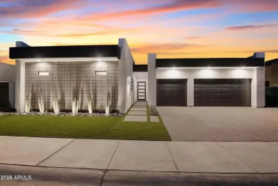 4BR House for Sale in Phoenix, AZ