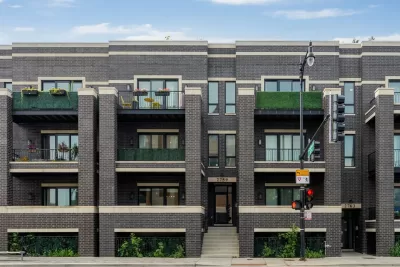 3BR Condo for Sale in Chicago, IL