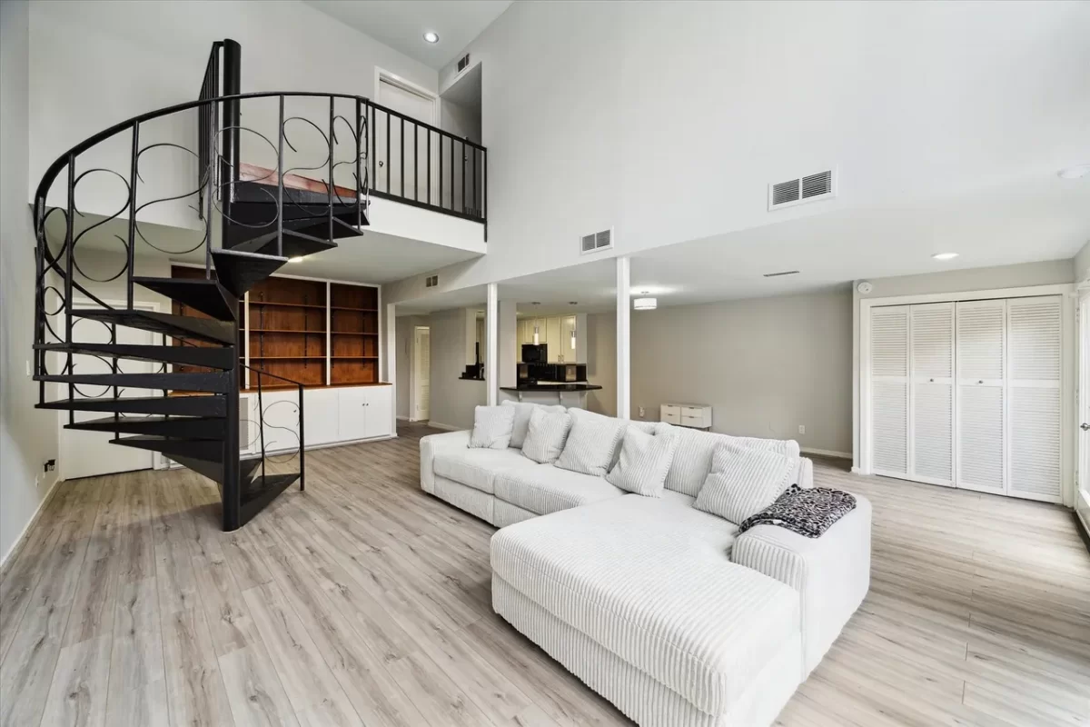 2BR Condo for Sale in Houston, TX