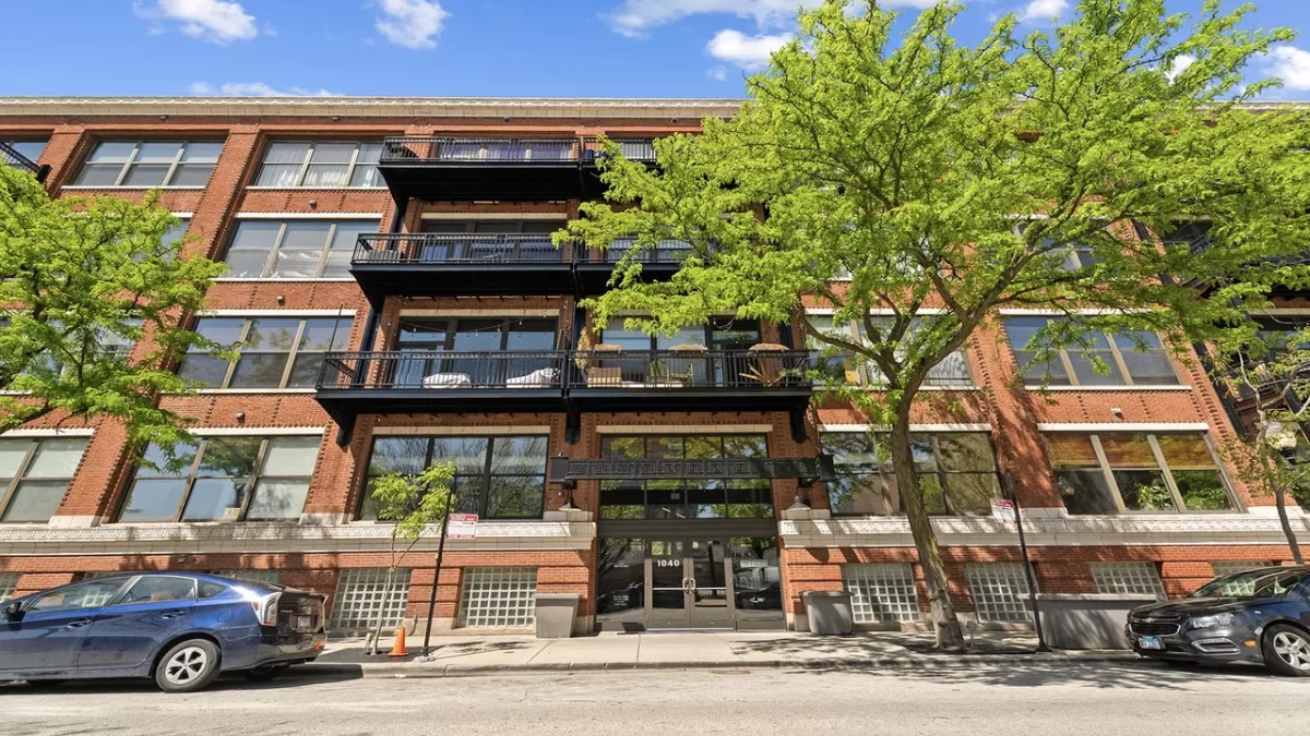 1BR Condo for Sale in Chicago, IL