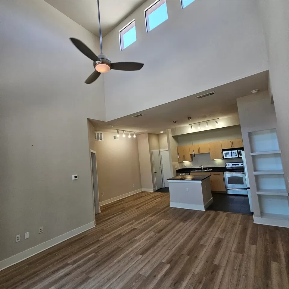 2BR Condo for Rent in Dallas, TX