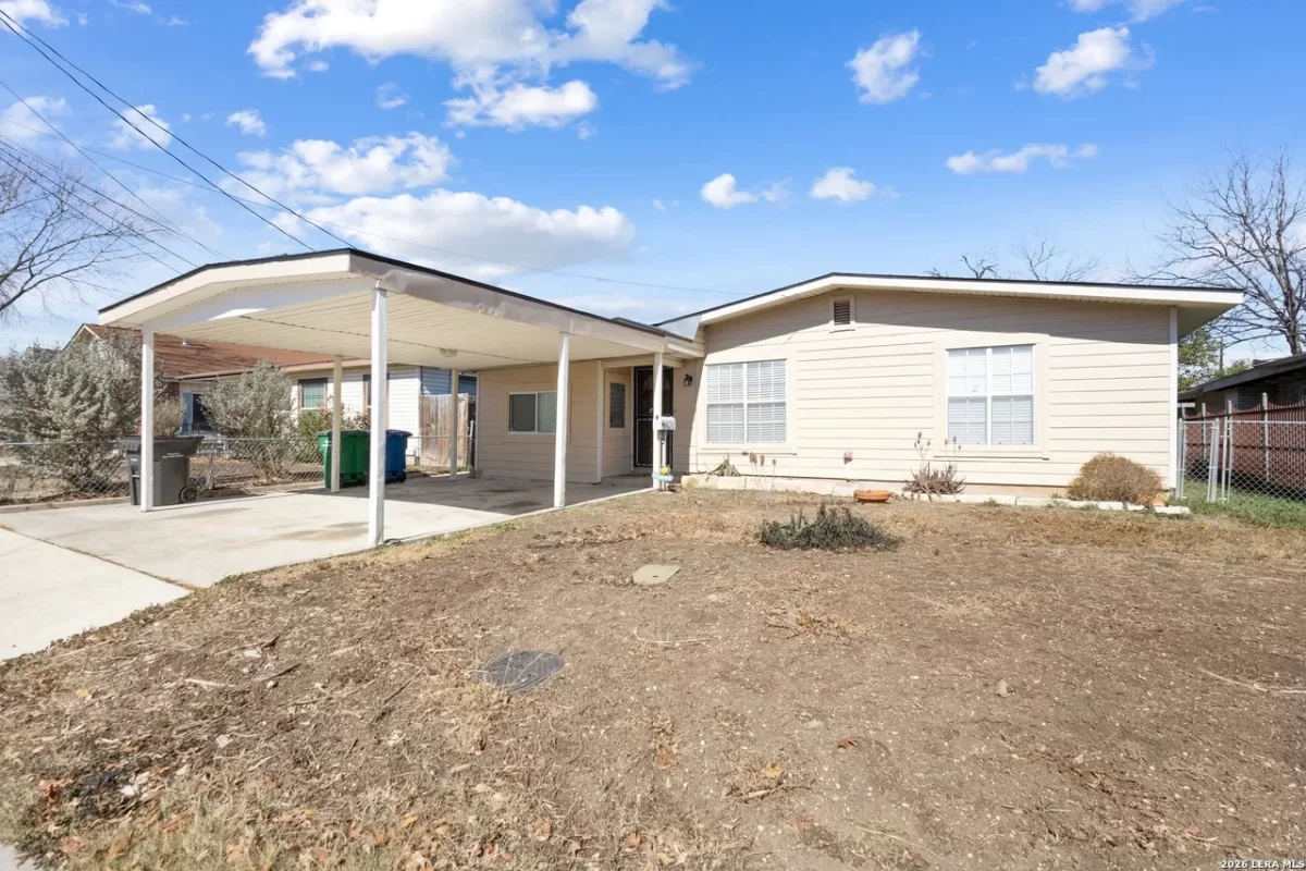 3BR House for Sale in San Antonio, TX