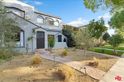 6BR Townhouse for Sale in Los Angeles, CA