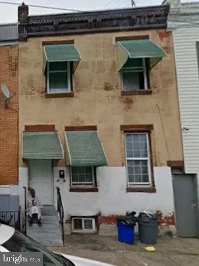 2BR Townhouse for Sale in Philadelphia, PA