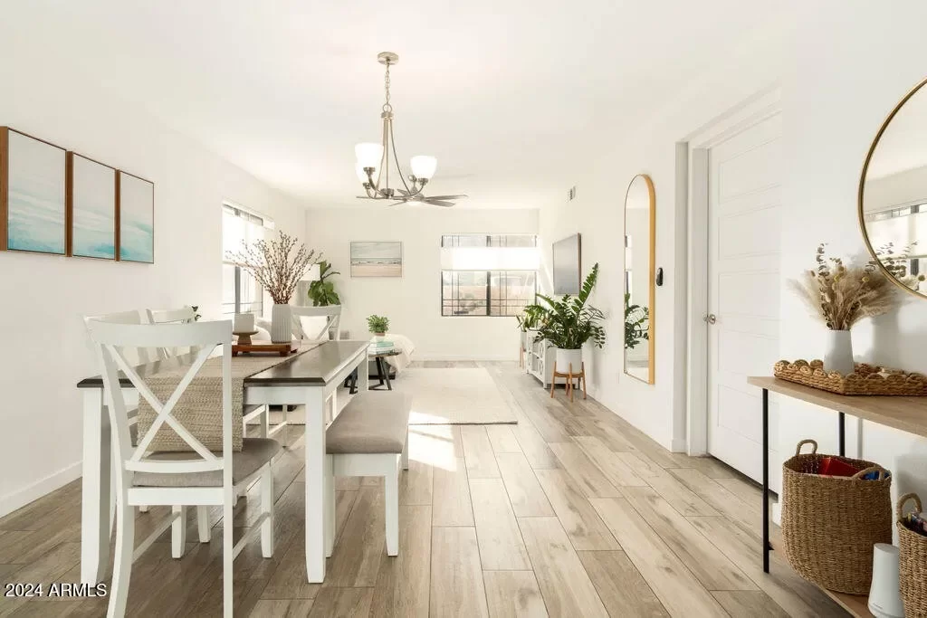 2BR Condo for Sale in Phoenix, AZ