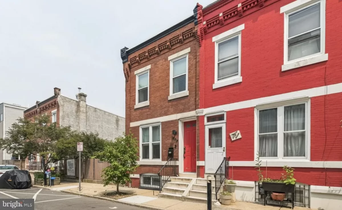 2BR Townhouse for Sale in Philadelphia, PA