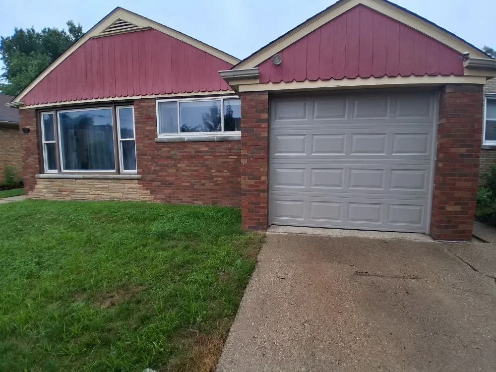3BR House for Sale in Chicago, IL