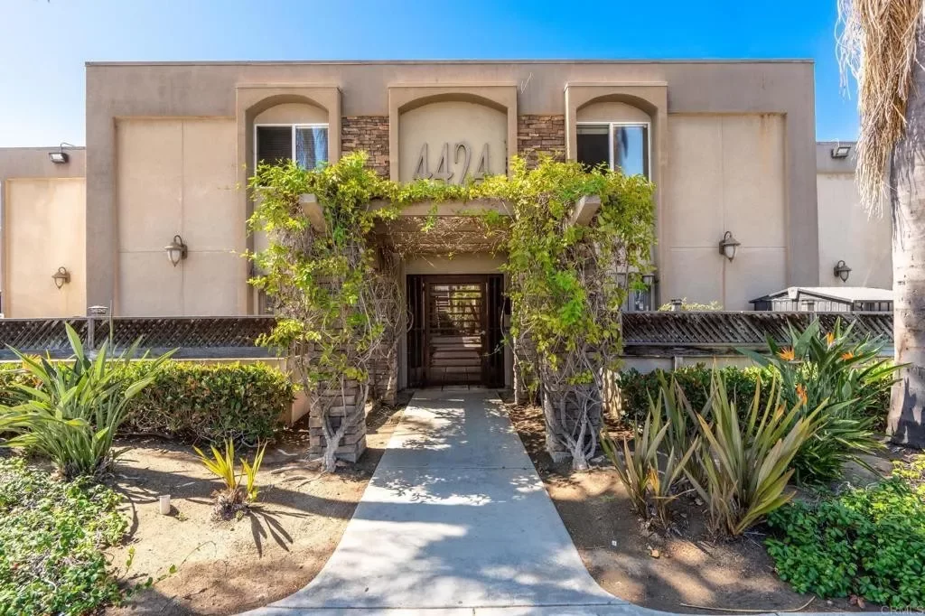 1BR Condo for Sale in San Diego, CA