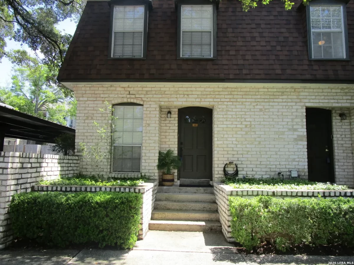 2BR Condo for Sale in Olmos Park, TX