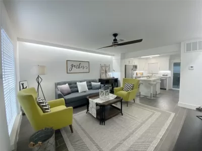 2BR Townhouse for Rent in Houston, TX