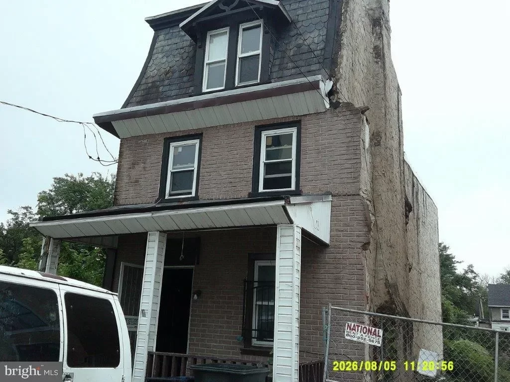4BR House for Sale in Philadelphia, PA