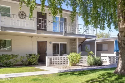 2BR Condo for Sale in Phoenix, AZ