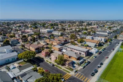 12BR Multi-Family for Sale in Los Angeles, CA