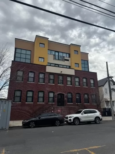 2BR Apartment for Rent in Jersey City, NJ