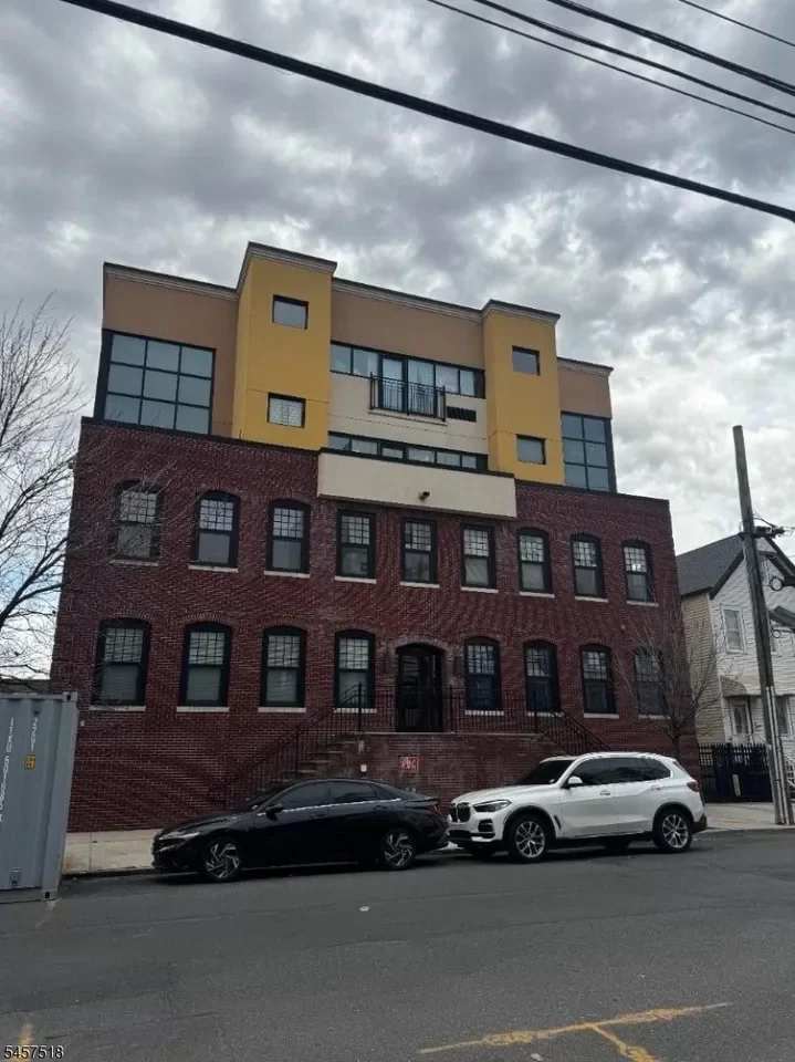 2BR Apartment for Rent in Jersey City, NJ