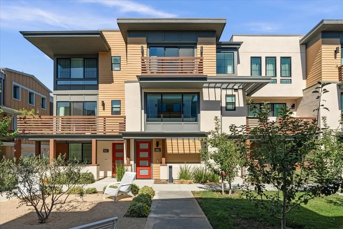 2BR Townhouse for Sale in Los Gatos, CA