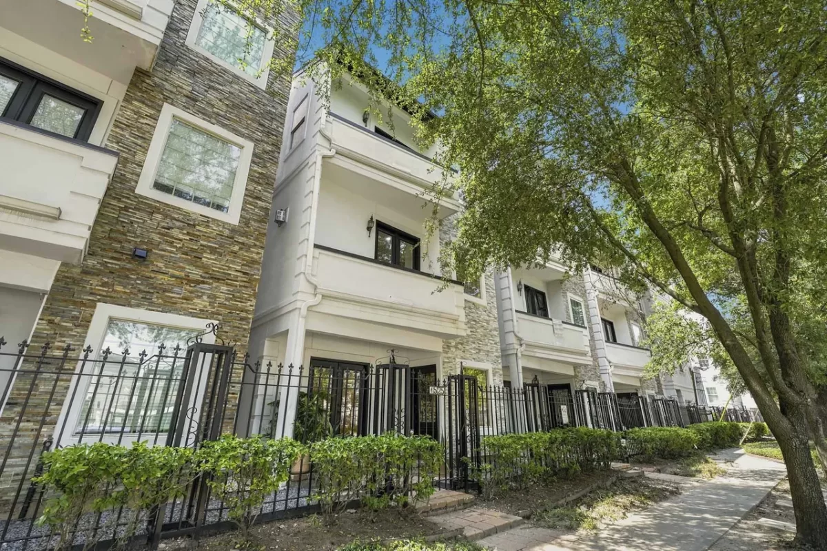 3BR House for Sale in Houston, TX