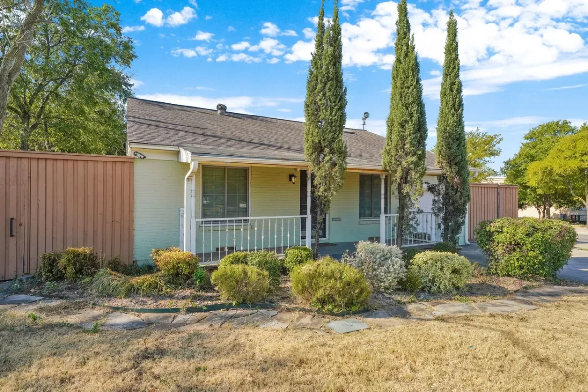 3BR House for Sale in Dallas, TX
